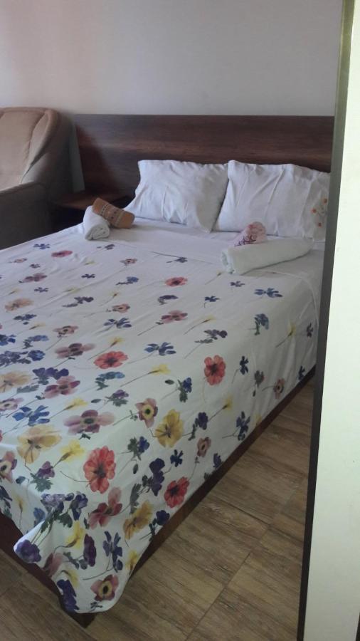Varazi Apartments Тбілісі Екстер'єр фото